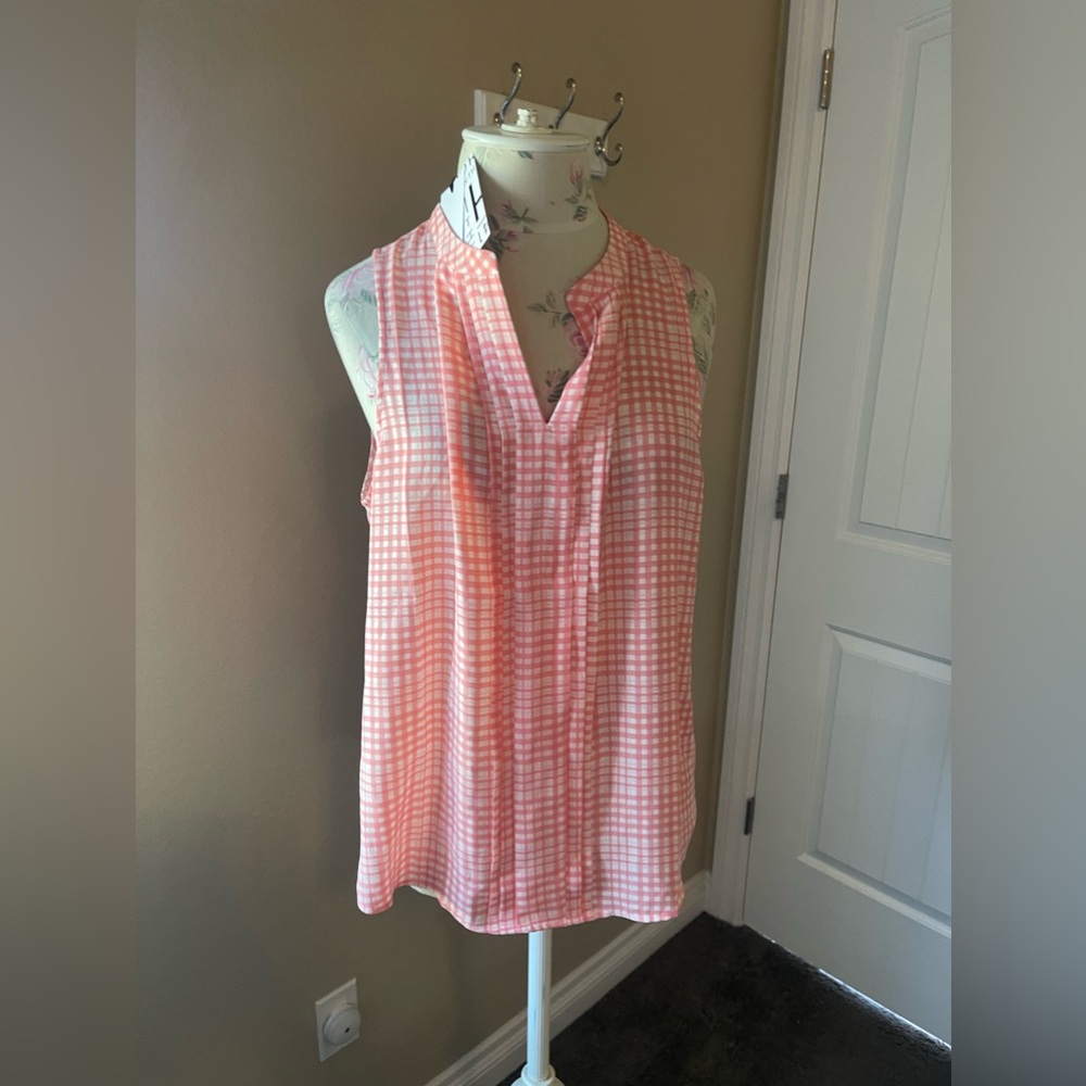 Woman’s top
